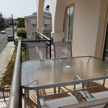 Semesterbostad Chryso Luxury House *