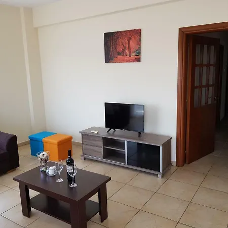 Semesterbostad Chryso Luxury House Larnaca